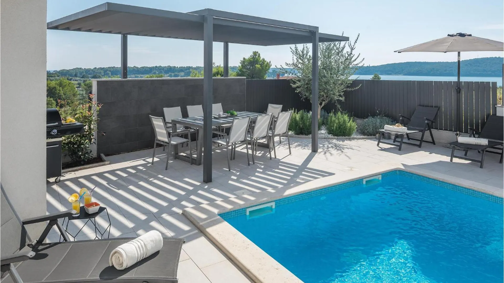 Holiday home Cozy Home In Medulin With Wifi